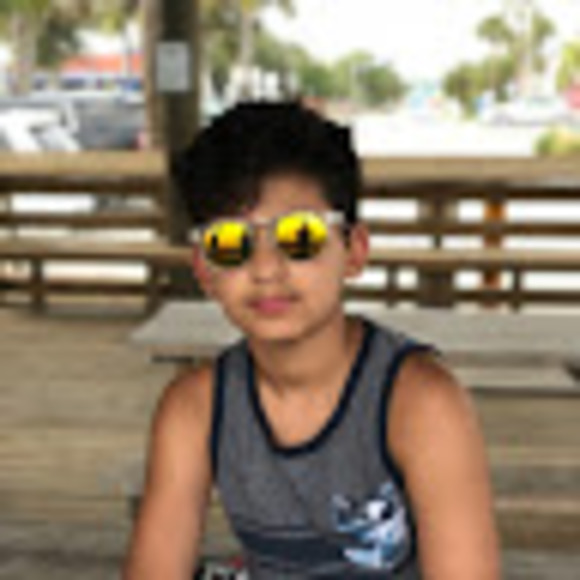 Meet your Posher, Lida - Picture 1 of 1